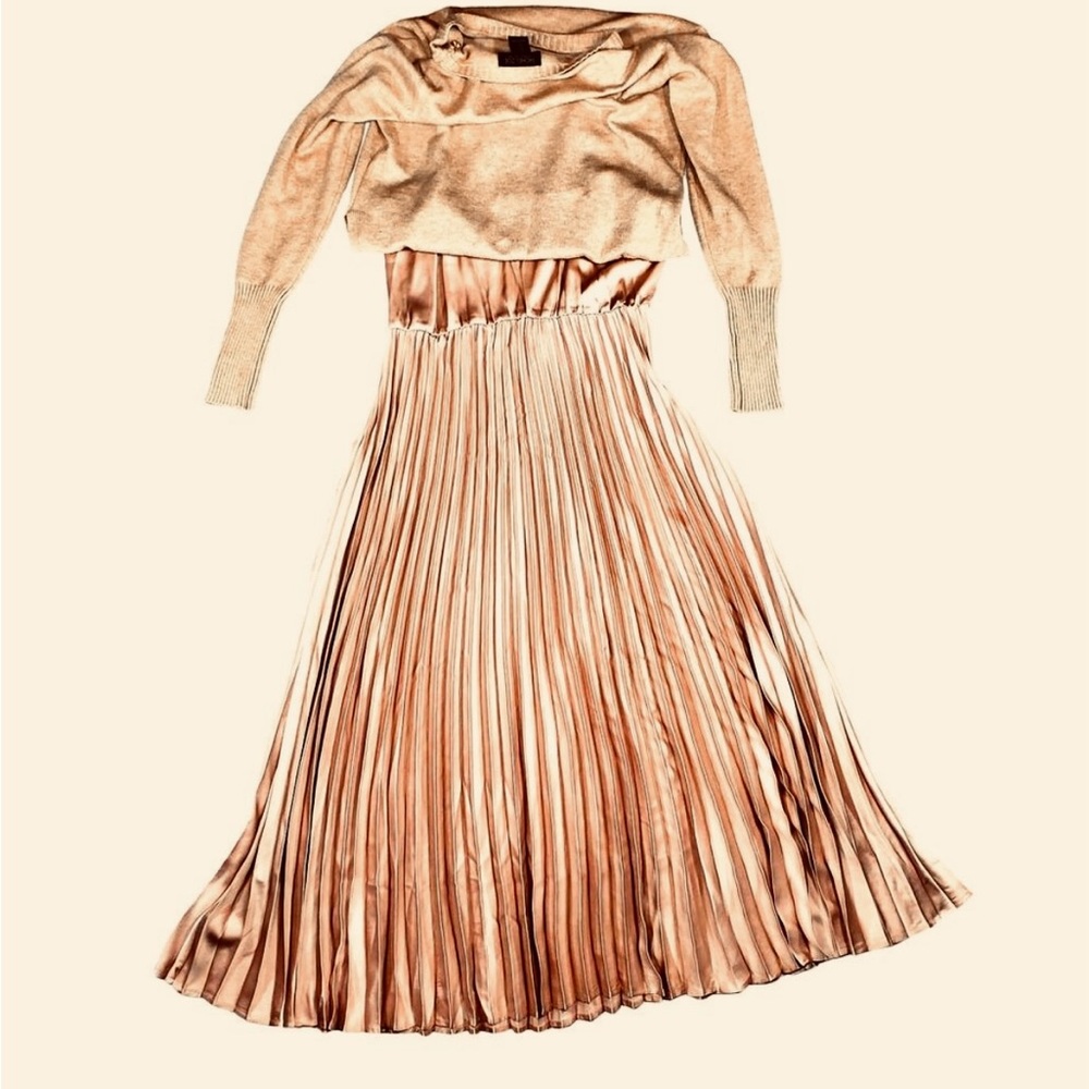 Chic Gold Pleated Slip Dress